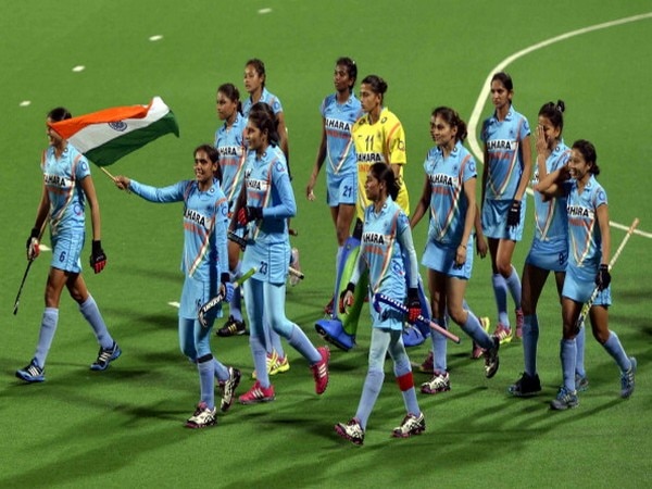 Indian Women's Hockey Team leaves for Korea Indian Women's Hockey Team leaves for Korea